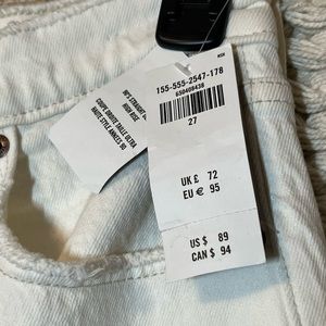 Abercrombie and Fitch the 90s straight ultra high rise in white NWT